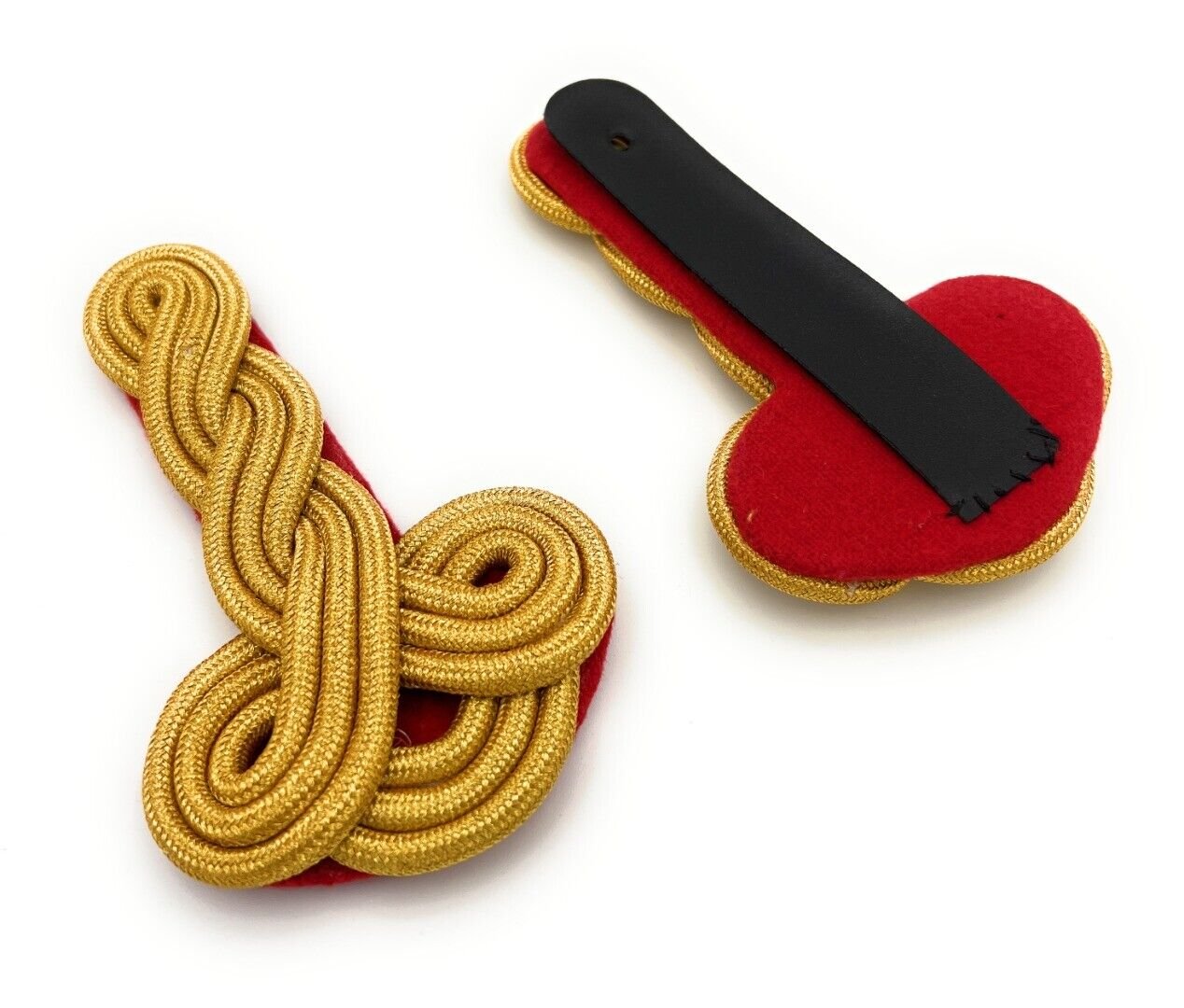 Shoulder Cord
Shoulder Epaulettes